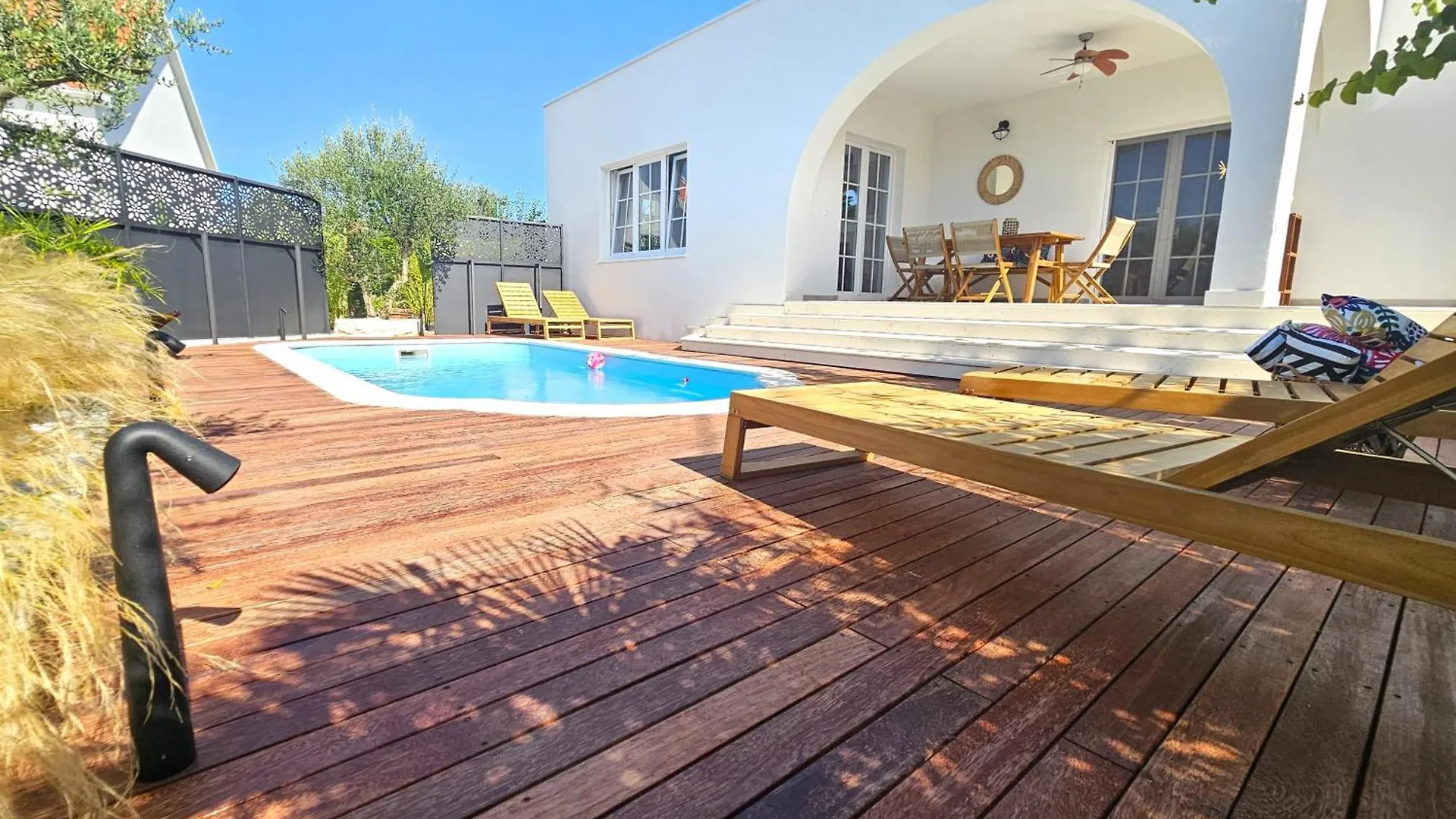 Apartament The Three Flowers Pool House Trogir