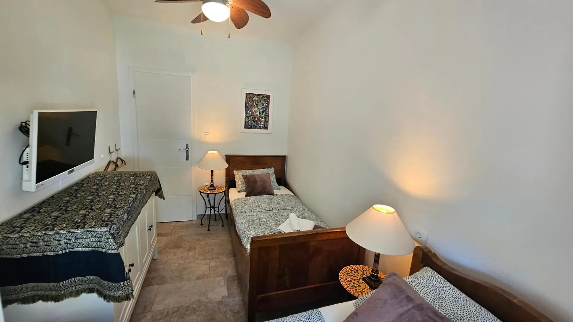 Apartament The Three Flowers Pool House Trogir Chorwacja