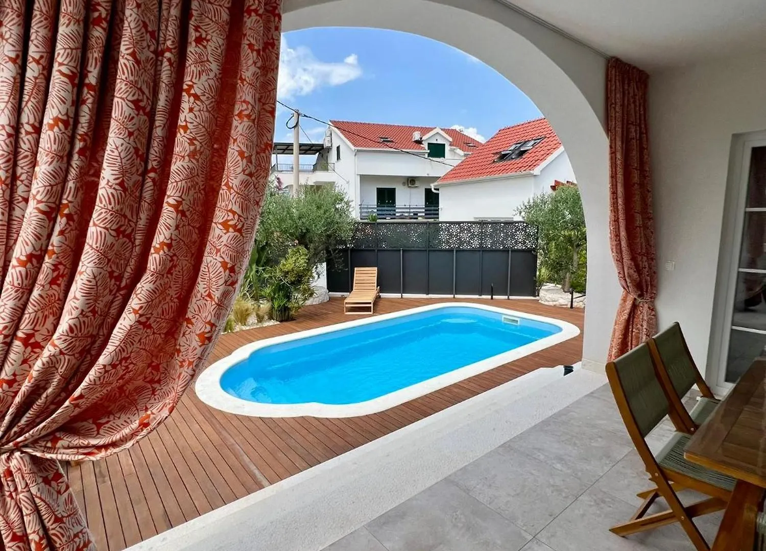 Apartament The Three Flowers Pool House Trogir Chorwacja