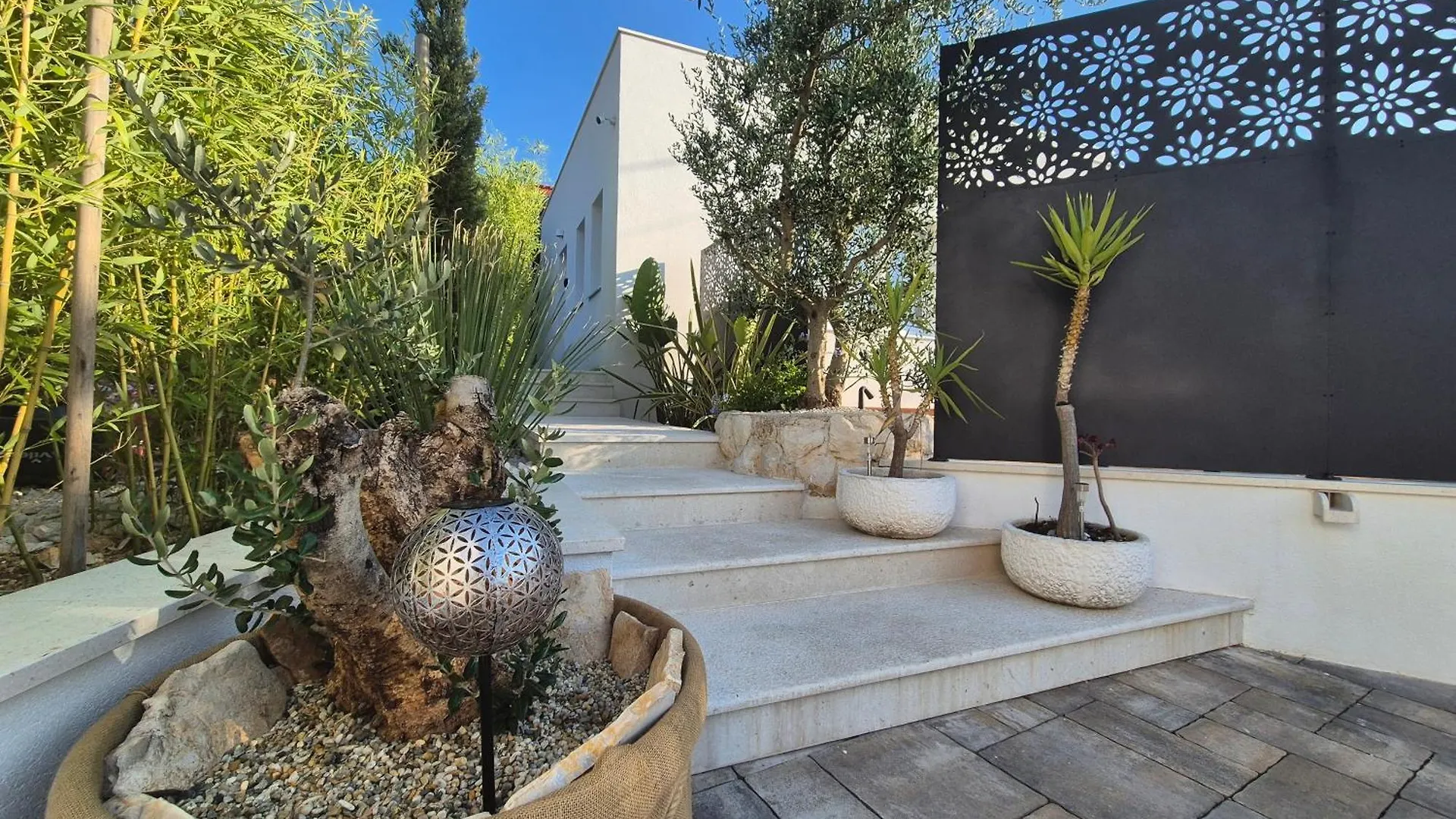 Apartament The Three Flowers Pool House Trogir